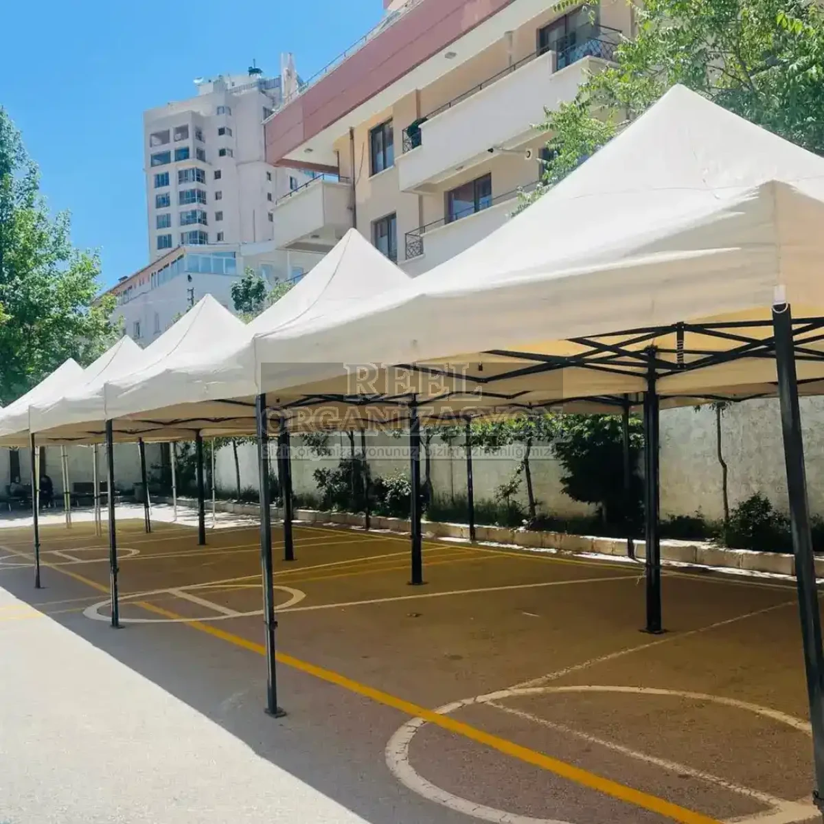 İstanbul beyaz şemsiye kiralama hizmeti Reel Organizasyon