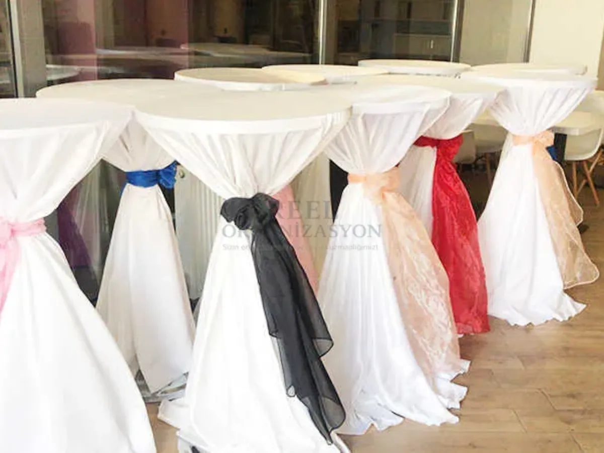 Bistro Kokteyl Masasi İstanbul - Reel Organizasyon gerçek kurulum görseli