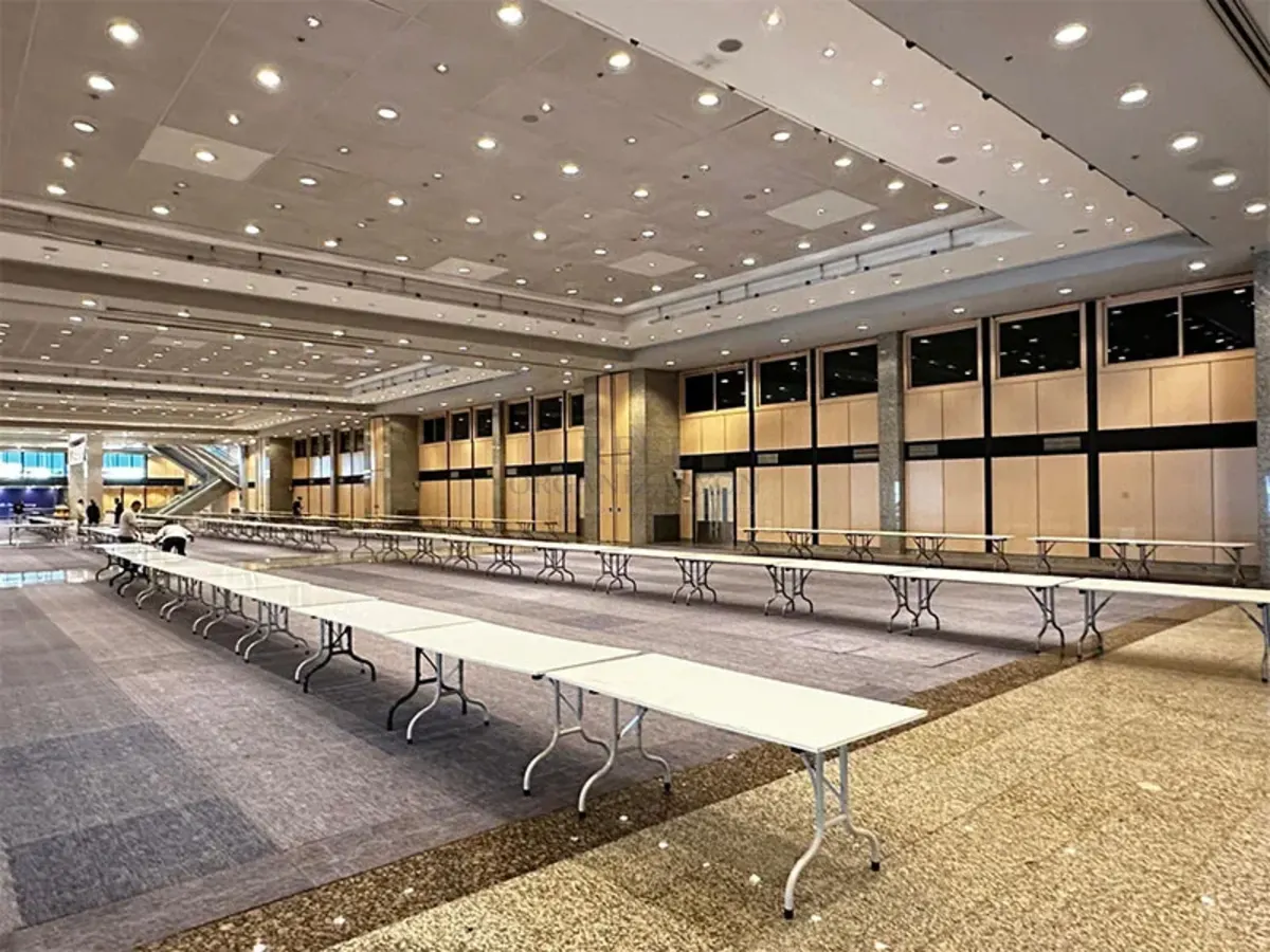 Bahçe düğünü masa sandalye düzeni - Reel Organizasyon İstanbul gerçek kurulum görseli