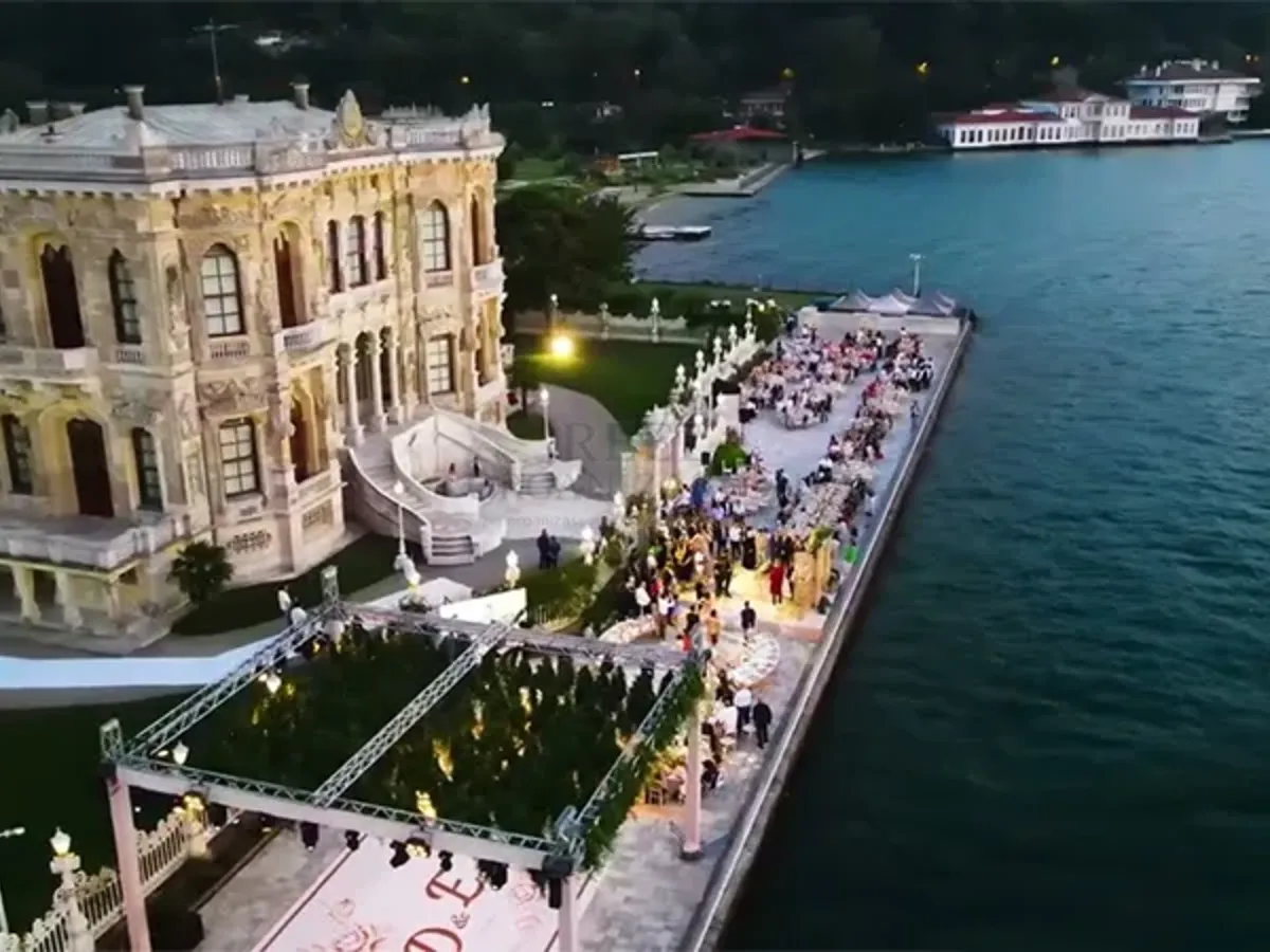 Organizasyon Dekorasyonu İstanbul - Reel Organizasyon gerçek kurulum görseli